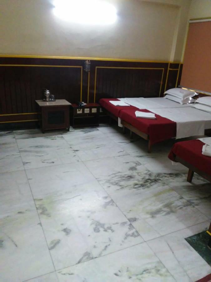 Sarmani Hotels Pvt. Ltd Chennai Exteriör bild