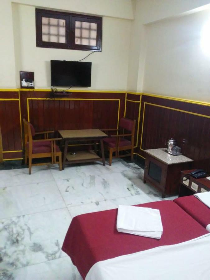 Sarmani Hotels Pvt. Ltd Chennai Exteriör bild